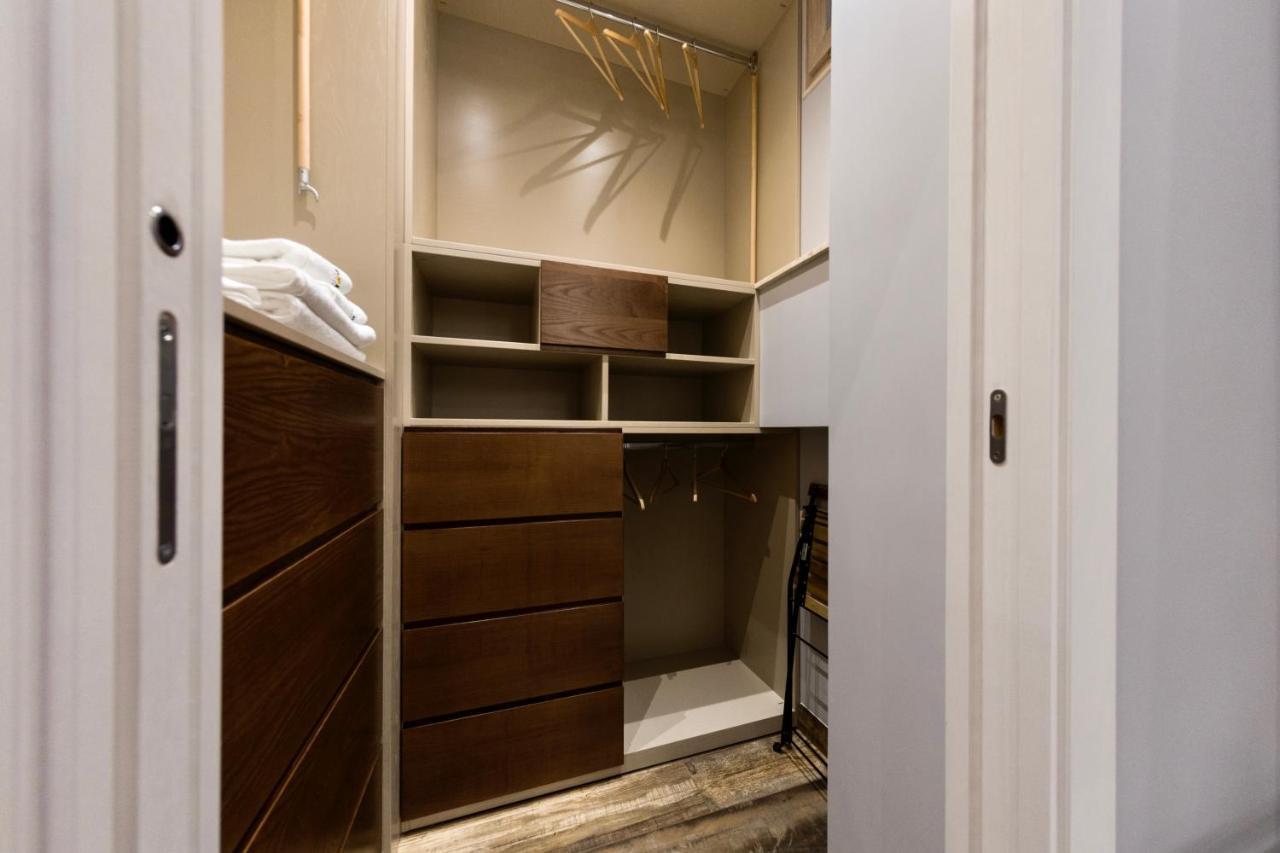 Oggi E Domani Apartment เนเปิลส์ ภายนอก รูปภาพ