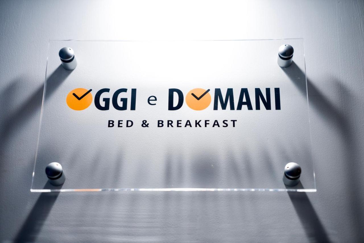 Oggi E Domani Apartment เนเปิลส์ ภายนอก รูปภาพ